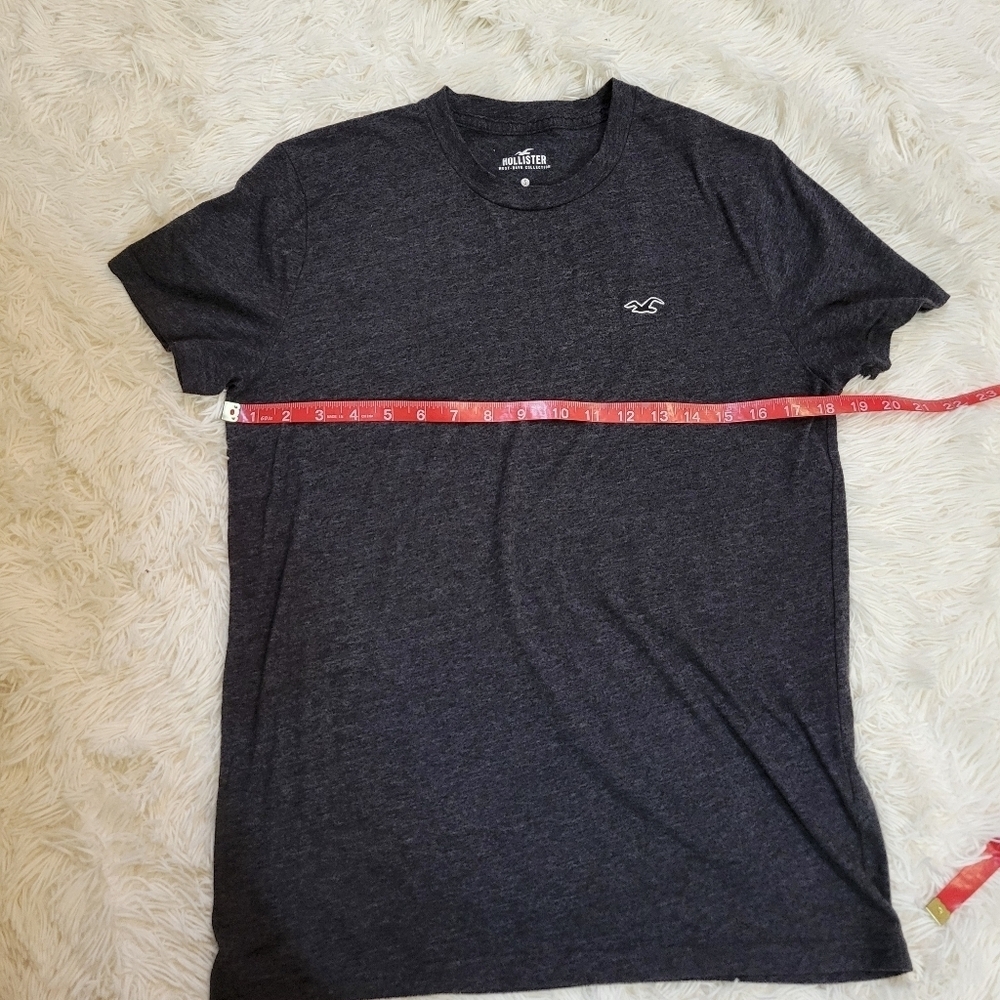 Hollister Dark Gray/ Charcoal Men Short Sleeve Soft Cotton T-shirt size Small - Picture 4 of 6